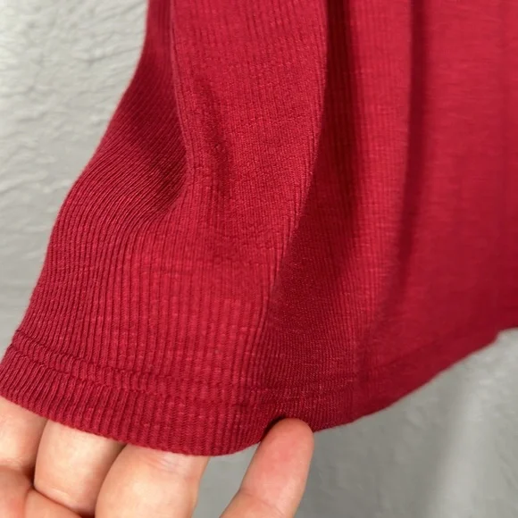 SO Rusty Red Ribbed Mock Neck Tank Top Women's Size Medium - Picture 2 of 6